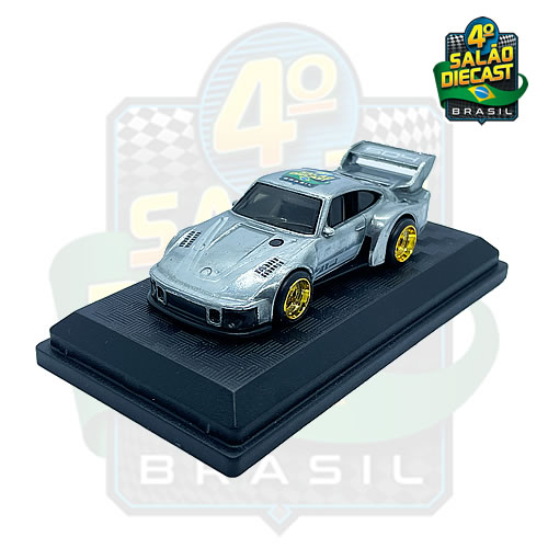 Hot Wheels customizada por Kendu Kustoms / Porsche 935 / Versão Chase / Brinde VIP